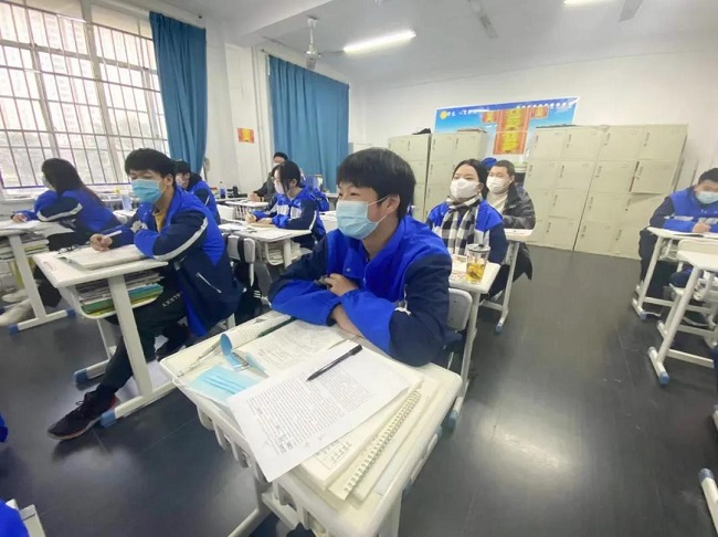 封校不停学_陕西北方工程技术学校